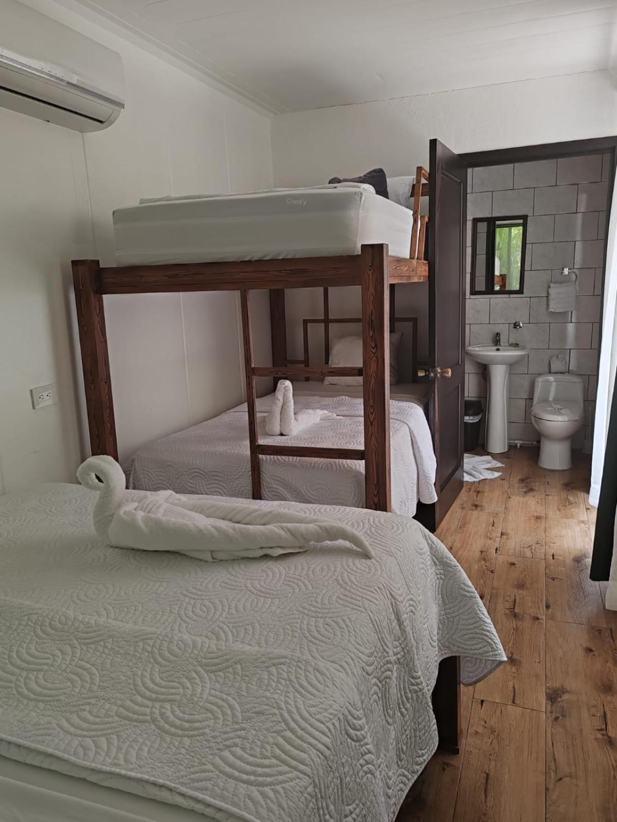 Hotel Relax Termalitas - Thermal Water La Fortuna 외부 사진