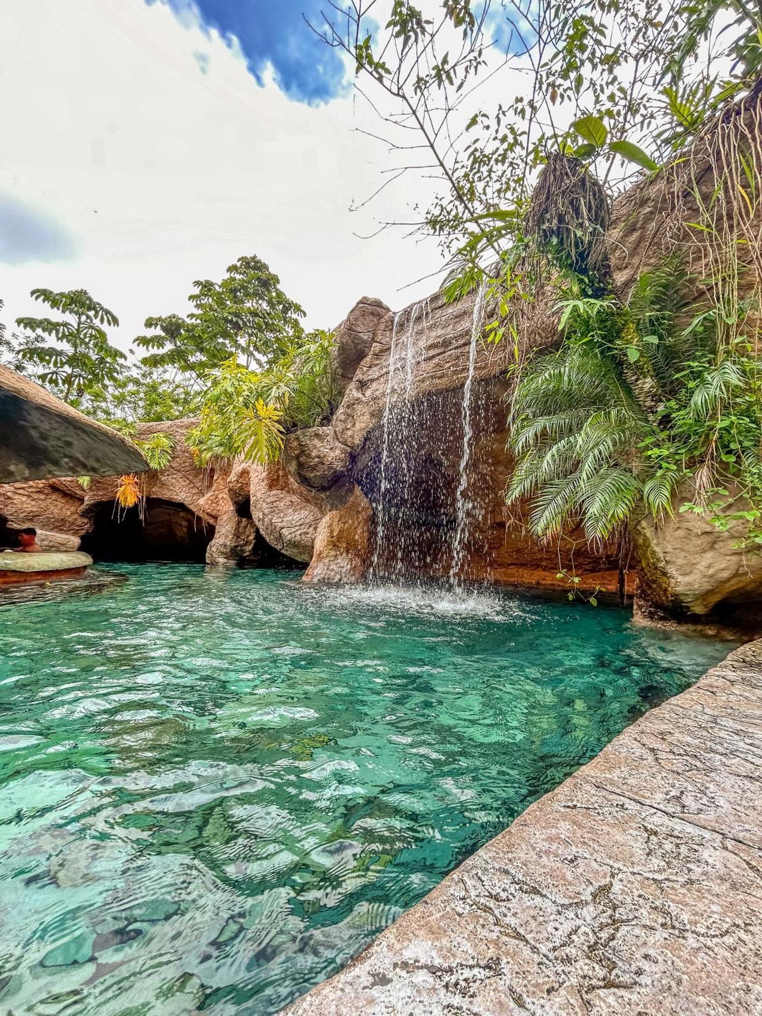 Hotel Relax Termalitas - Thermal Water La Fortuna 외부 사진