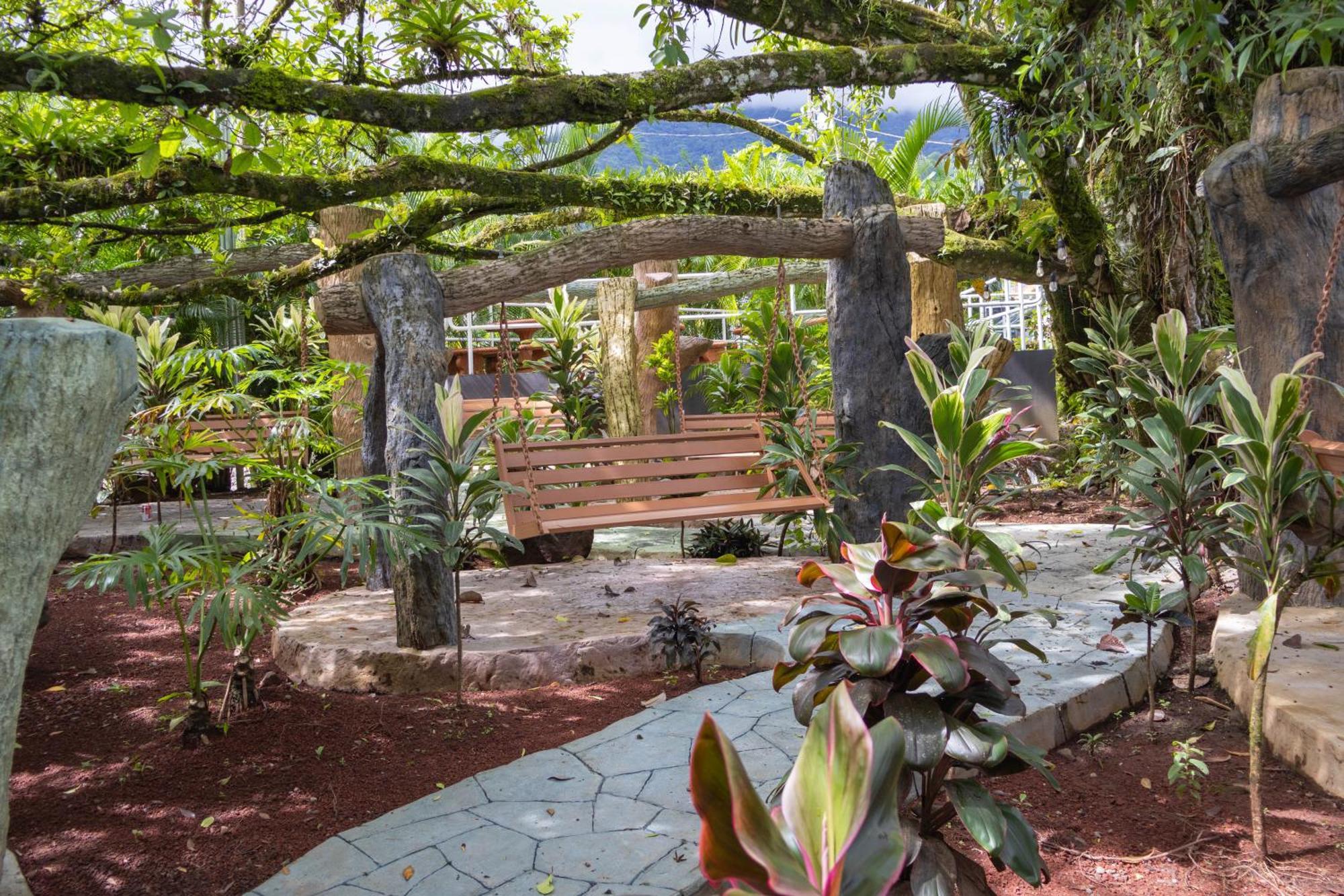 Hotel Relax Termalitas - Thermal Water La Fortuna 외부 사진