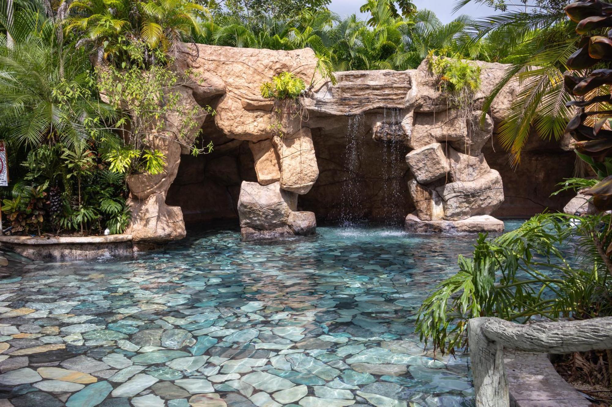 Hotel Relax Termalitas - Thermal Water La Fortuna 외부 사진