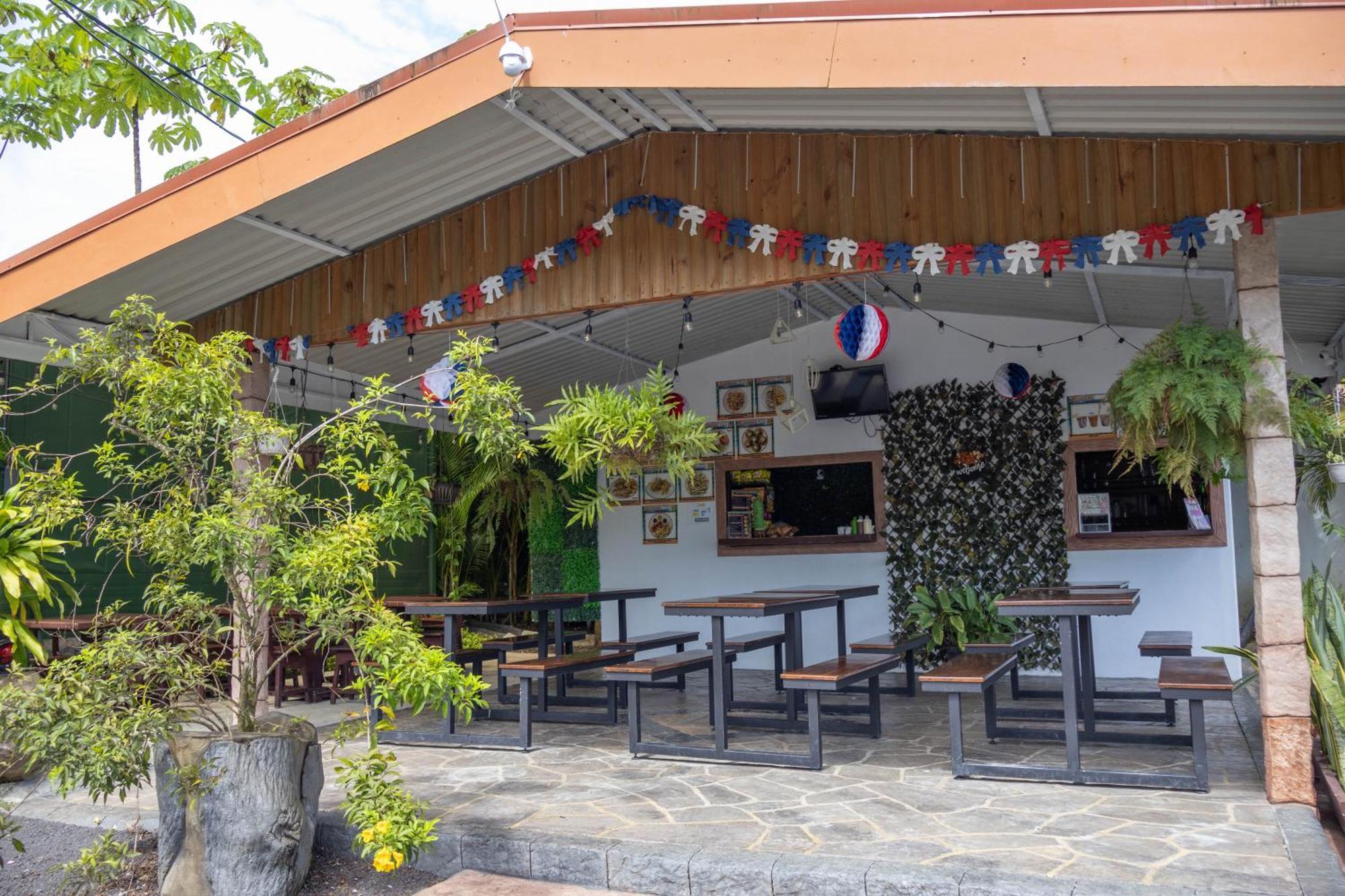 Hotel Relax Termalitas - Thermal Water La Fortuna 외부 사진