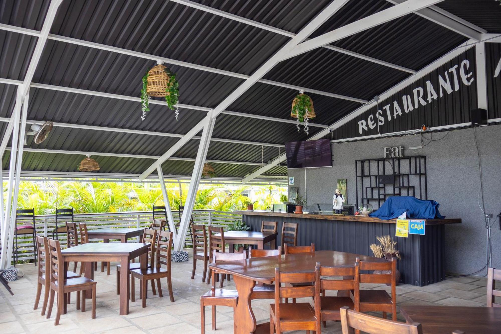 Hotel Relax Termalitas - Thermal Water La Fortuna 외부 사진