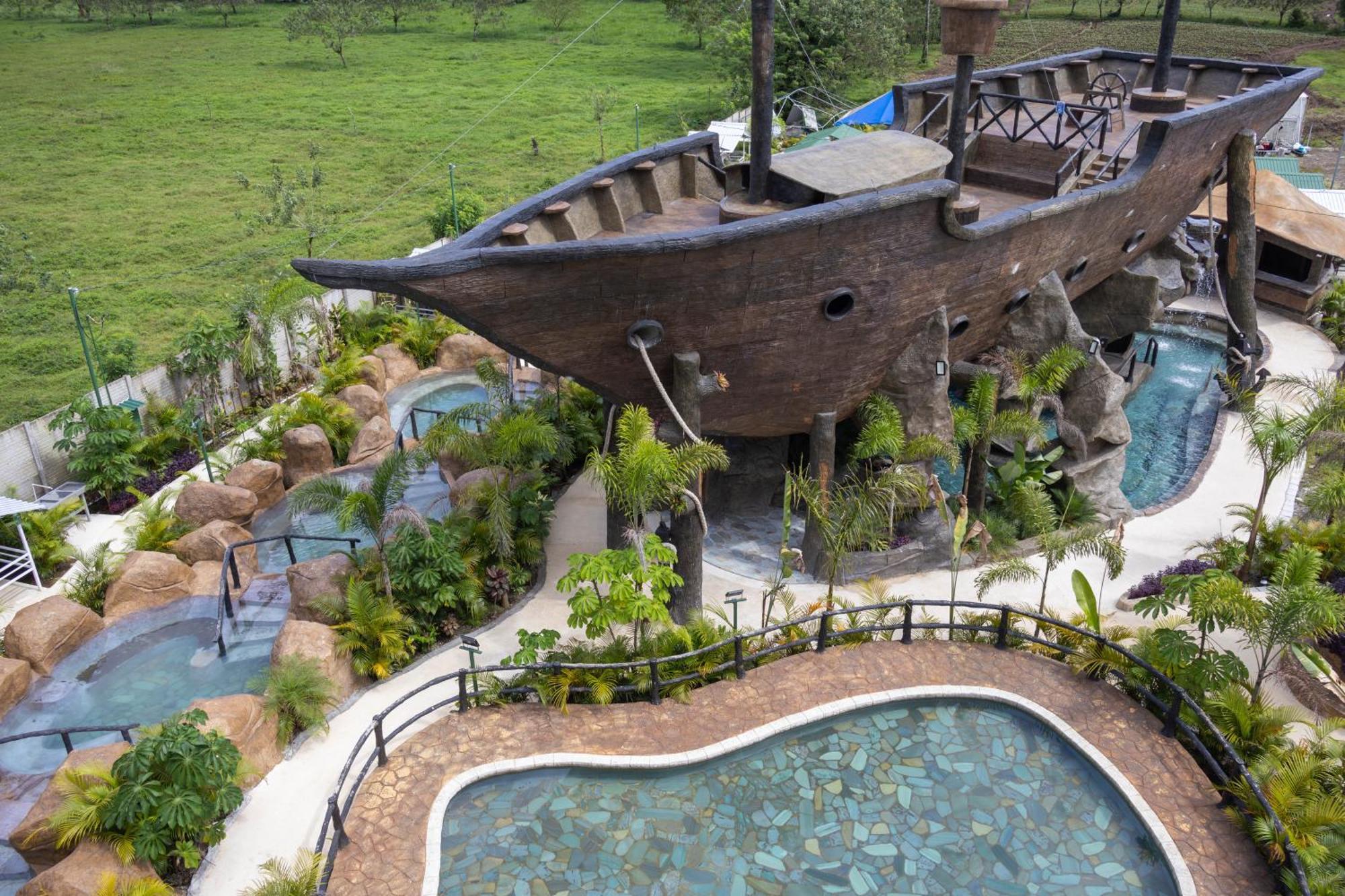 Hotel Relax Termalitas - Thermal Water La Fortuna 외부 사진