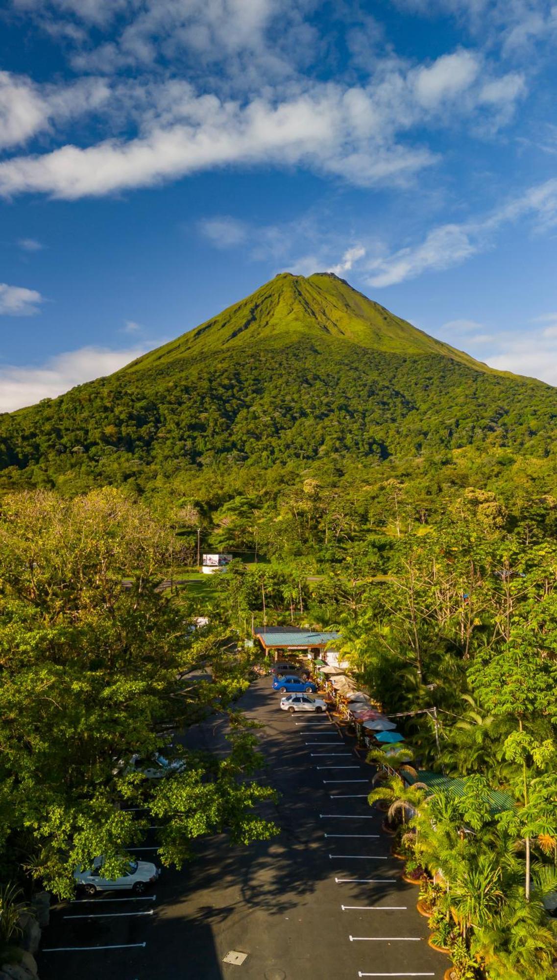 Hotel Relax Termalitas - Thermal Water La Fortuna 외부 사진